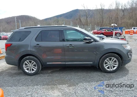 2017 Ford Explorer Xlt z USA, uszkodzony, nr VIN 1FM5K7D8XHGD10681